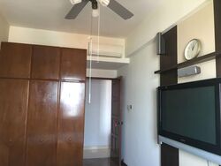 Simsville (D14), Condominium #557598911